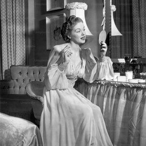 Meet your Posher, Gala